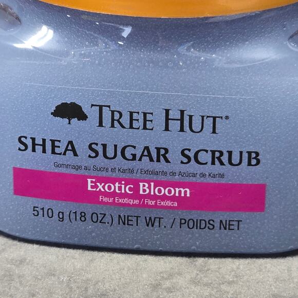 TREE HUT Exotic Bloom Shea Sugar Scrub 18 oz | Exfoliating Body Care - Picture 3 of 4